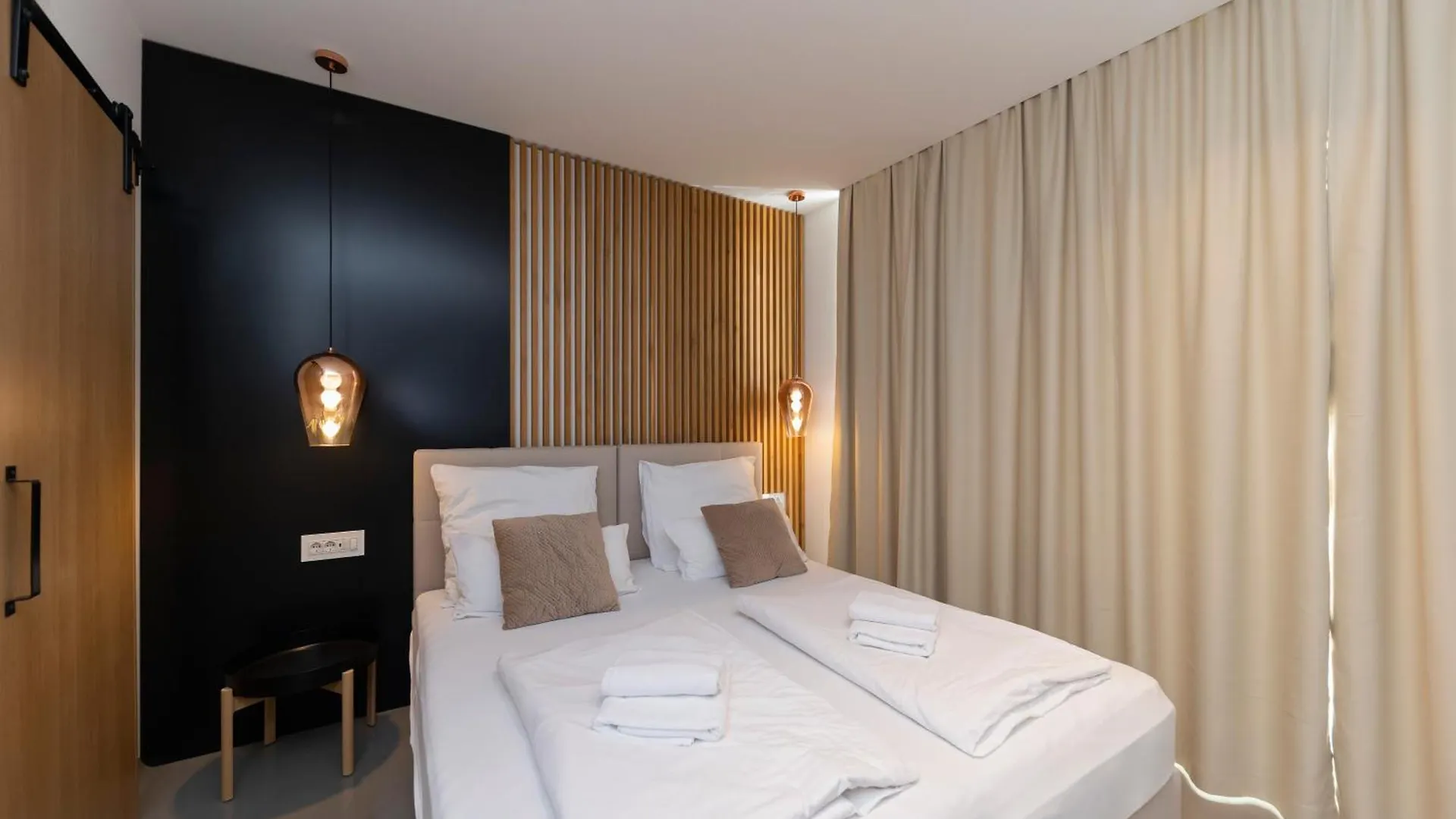 White Rooms By Belmont Realty Zadar